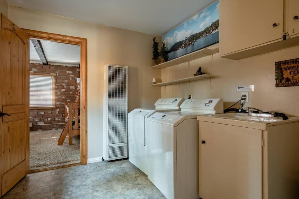 Hot Tub*Kids Room*Family Cabin Big Bear City Εξωτερικό φωτογραφία